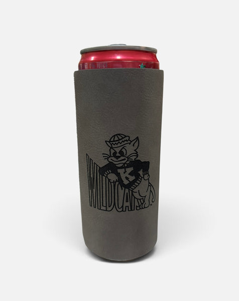 Leaning Cat Vintage Slim Can Sleeve